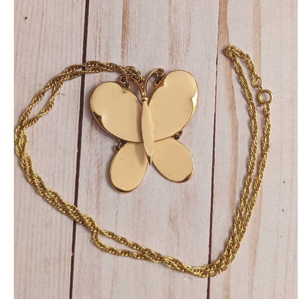 Vintage Butterfly Necklace By Art Gem